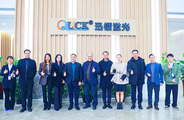 欧委会驻德国首席代表刘静文携海外客户莅临迅镭激光参观考察！