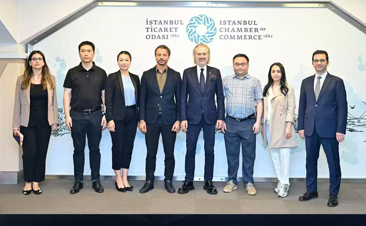 迅镭激光董事长拜访伊斯坦布尔商会和中国驻土耳其大使馆