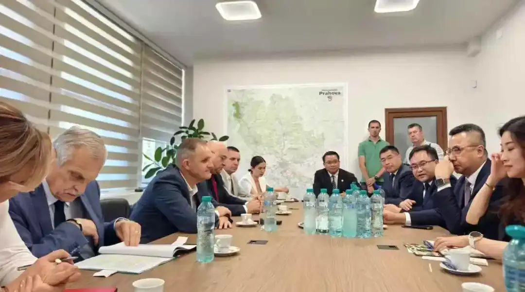 迅镭激光董事长颜章健率队赴欧洲进行商务考察（二）(图4)