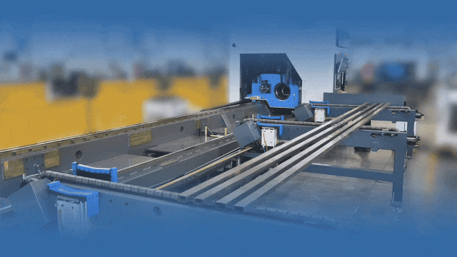 迅镭激光中标国内高空作业车行业首家上市公司——徐州海伦哲！(图2)